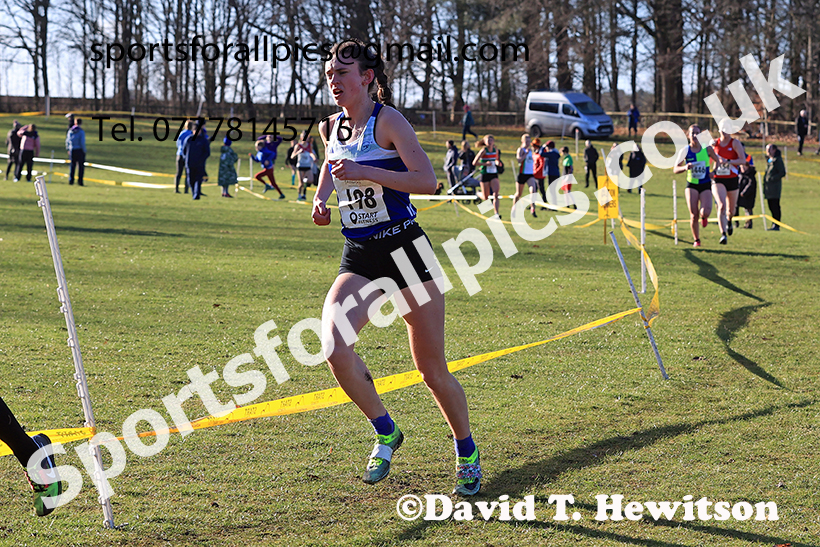 Junior Womens 2025 Northern Cross Country Champs, Tatton Park, Knutsford, Cheshire. Photo: David T. Hewitson/Sports for All Pics